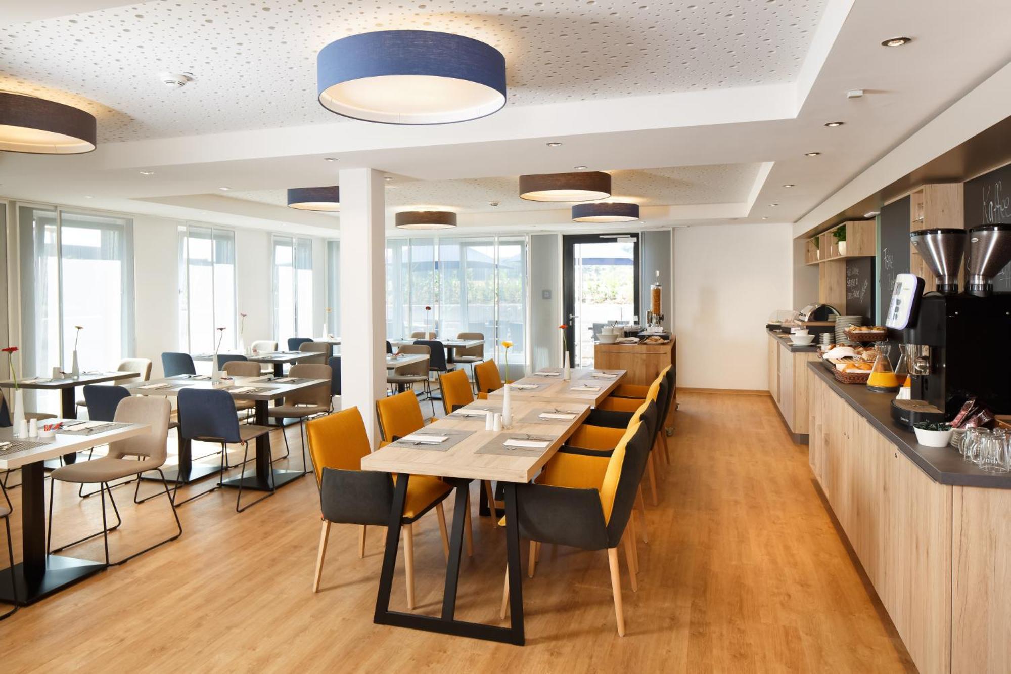 Homey! Hotel Regensburg Ngoại thất bức ảnh