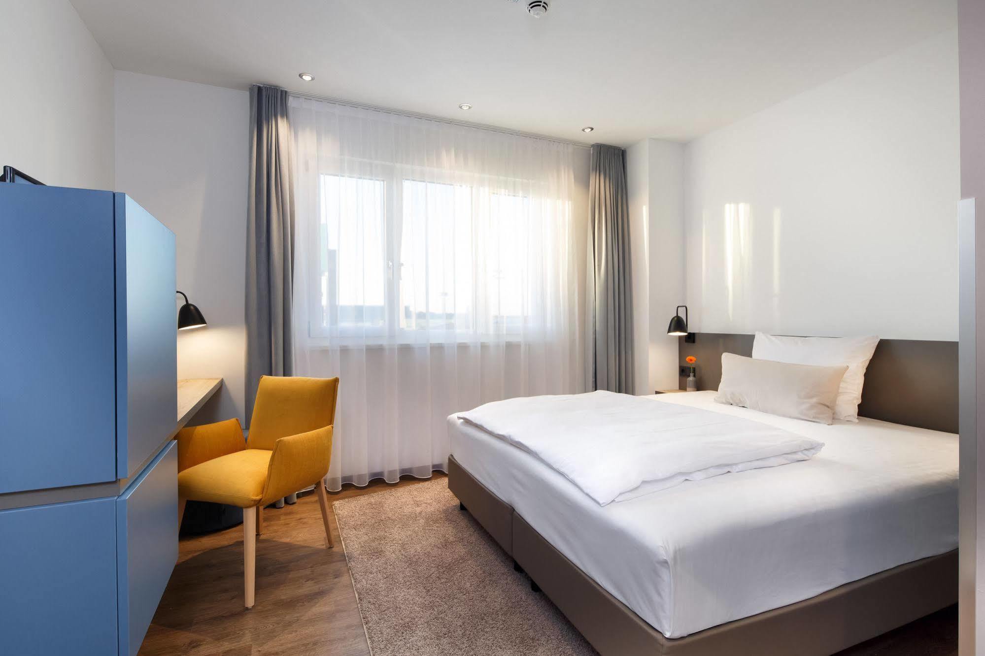 Homey! Hotel Regensburg Ngoại thất bức ảnh